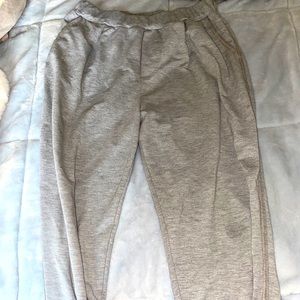 women’s joggers